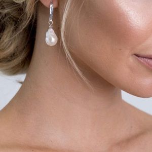Rose Gold Grace Loves Lace Gaia Earrings
